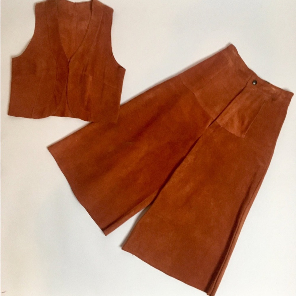 XXS 1970s Rust Suede Gauchos